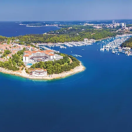 2 Bedroom In * Pula