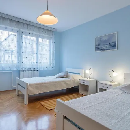 2 Bedroom In