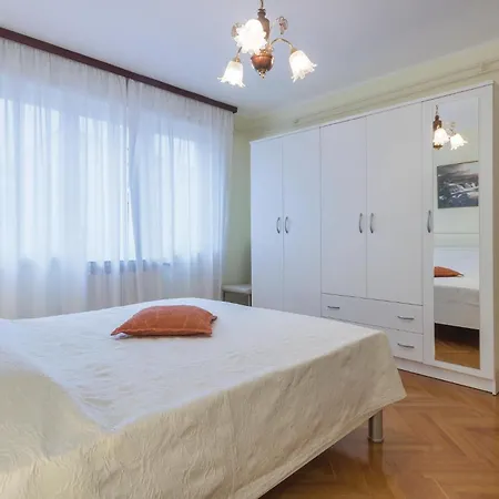 شقة 2 Bedroom In بولا