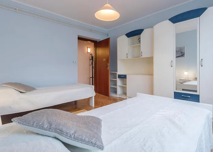 2 Bedroom In شقة *